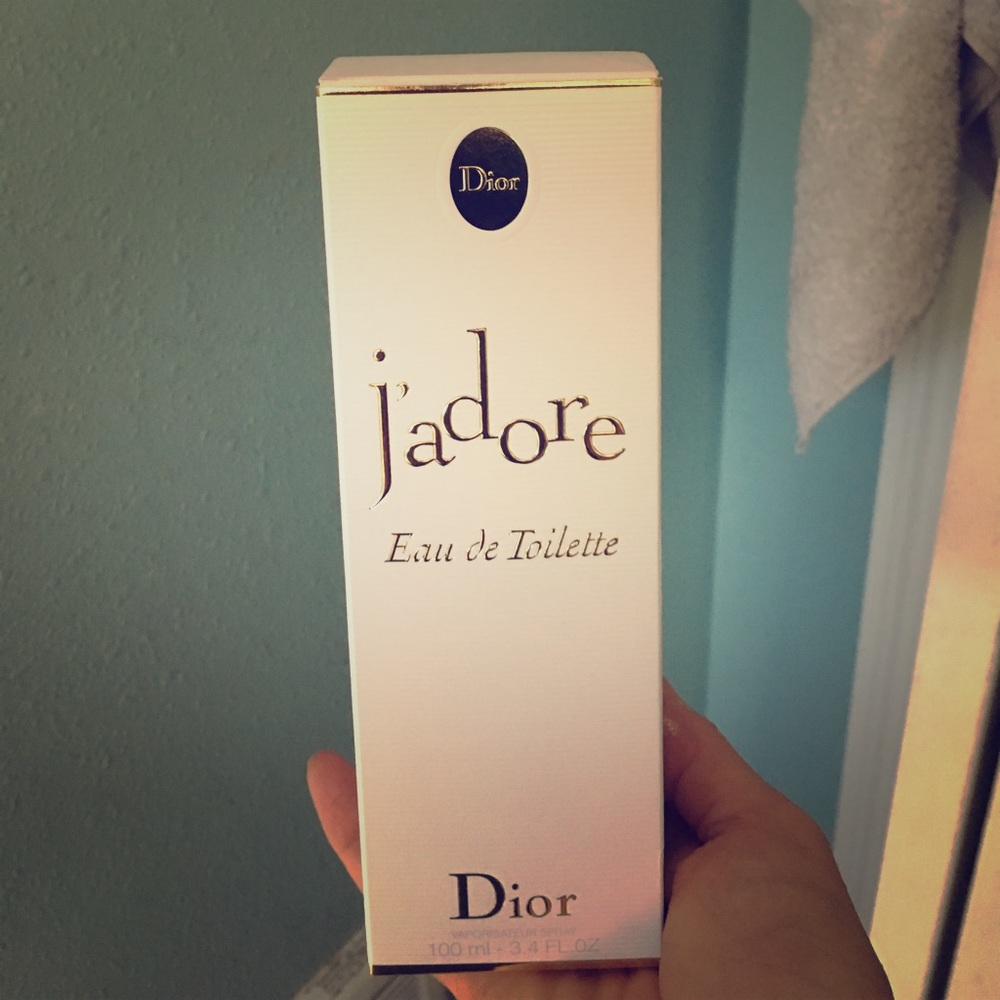 J’adore Eau de Toilette by Dior